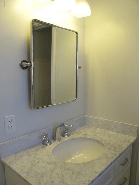 Building Photo - 8348 Cheshire St