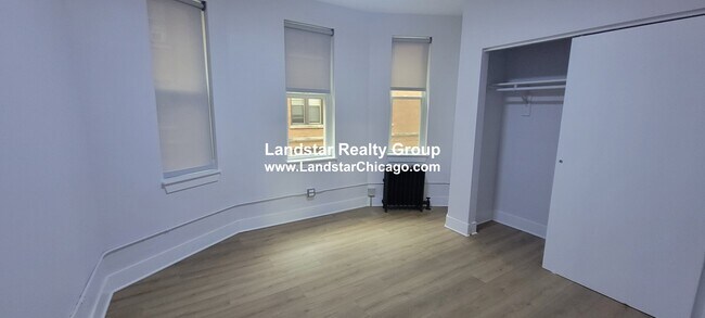 Building Photo - 1357 W Estes Ave