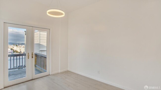 Building Photo - 2612 Greenwich St