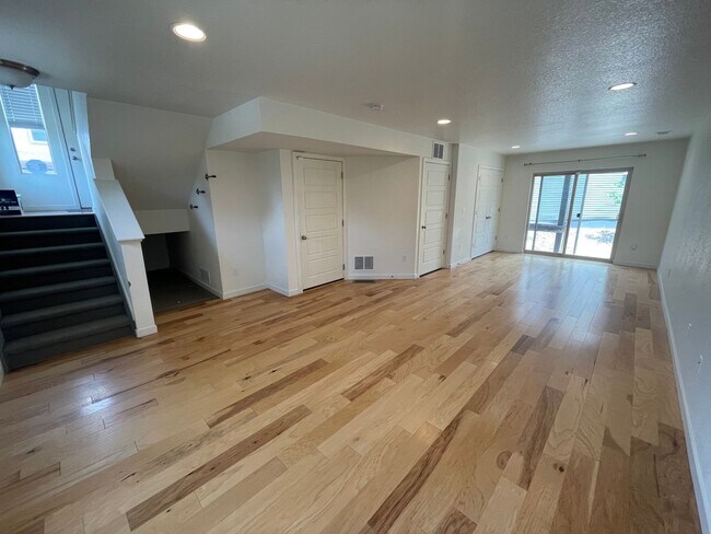 Building Photo - 3 Bedroom Home in Banning Lewis Ranch