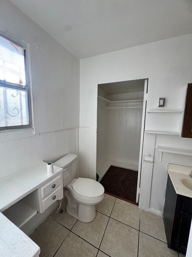 Building Photo - 3424 Winter St