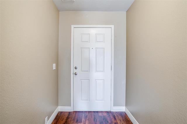 Building Photo - 8304 Horse Whisper Ln