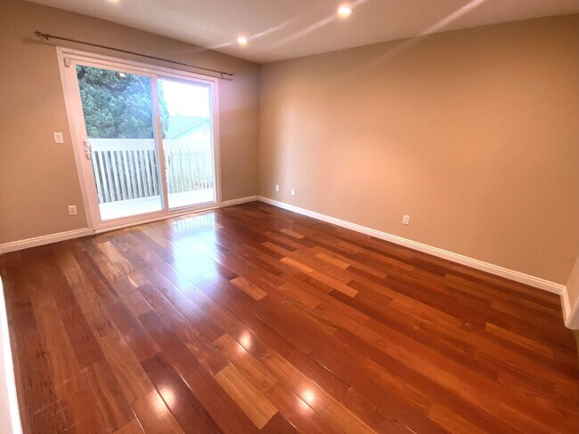 Building Photo - Completely Updated Golden Hills 3 Bdrm Plus Home!