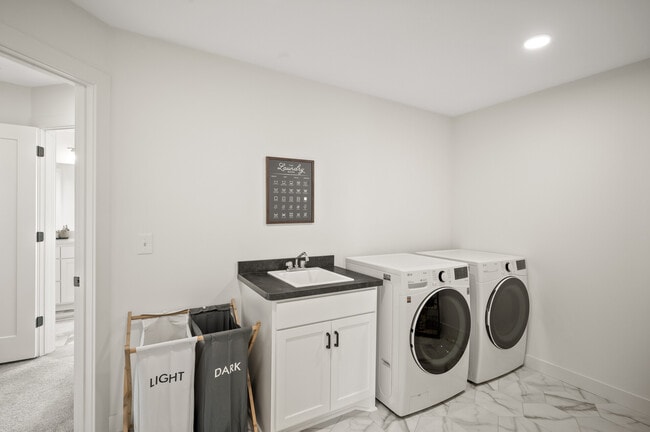 Building Photo - 4253 Picket Wy