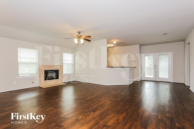 Building Photo - 1210 Jewel Ln