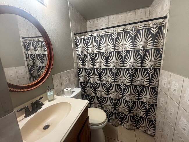 Building Photo - 3502 Michigan Ave