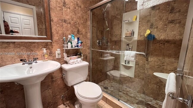 Building Photo - 2001 S Ocean Dr