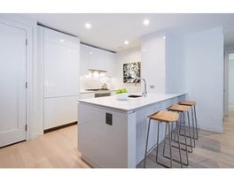 Building Photo - 135 Seaport Blvd