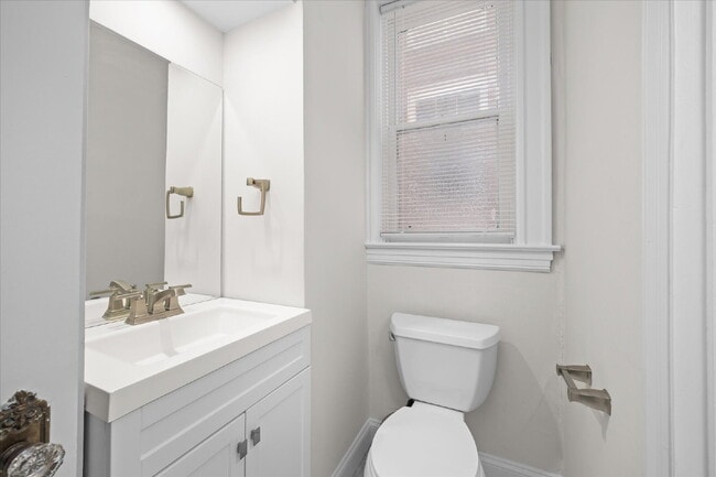 Building Photo - 6114 Waterman Blvd