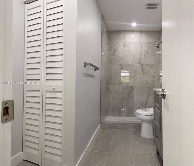 Building Photo - 7175 NW 179th St