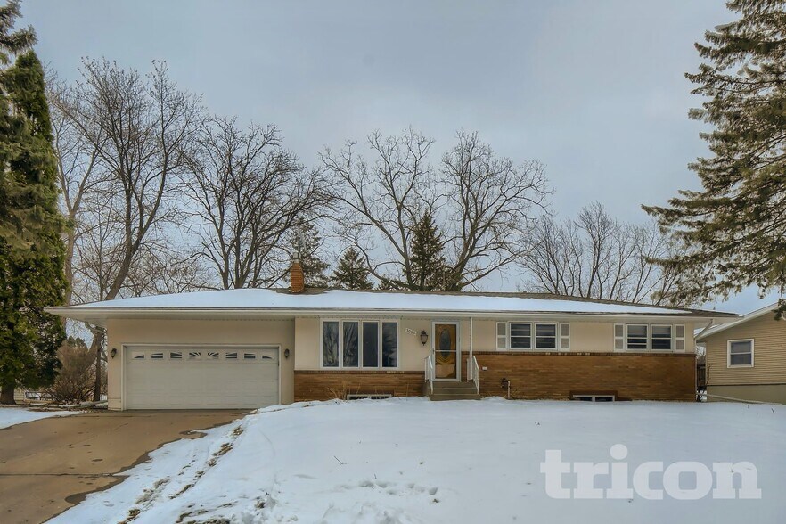 Building Photo - 3068 Lydia Ct