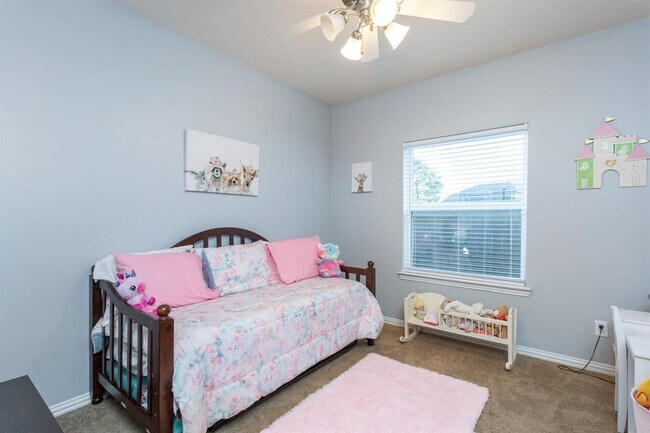 Building Photo - 3056 Winterberry Ln
