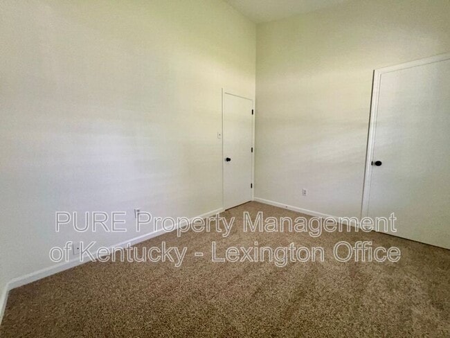 Building Photo - 1212 Fenwick Rd