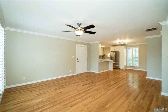 Building Photo - 1120 S Mason Rd