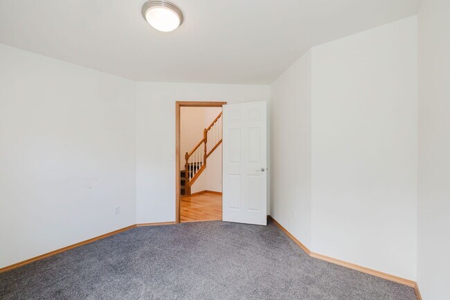 Building Photo - 6492 Wexford Ave SW