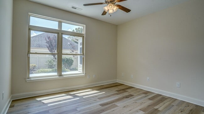 Building Photo - 1440 Hatterdale Farm Rd