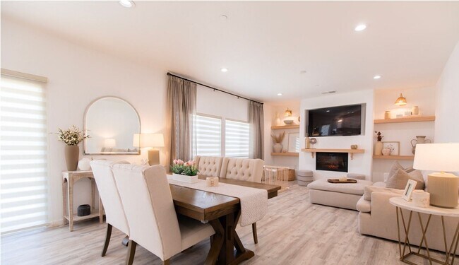 Building Photo - House in Imperial