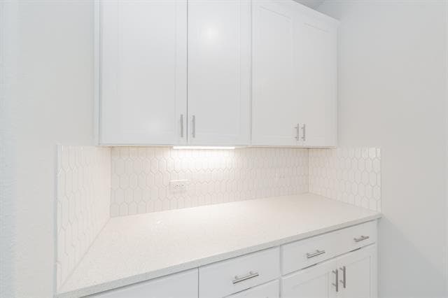 Building Photo - 9709 Thorncrown Ln