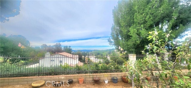 Building Photo - 865 Featherwood Dr