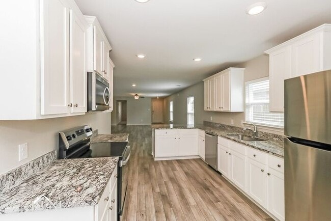 Building Photo - Now Available! First Month Free!