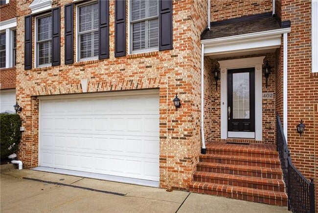 Building Photo - 402 Georgetowne Ct