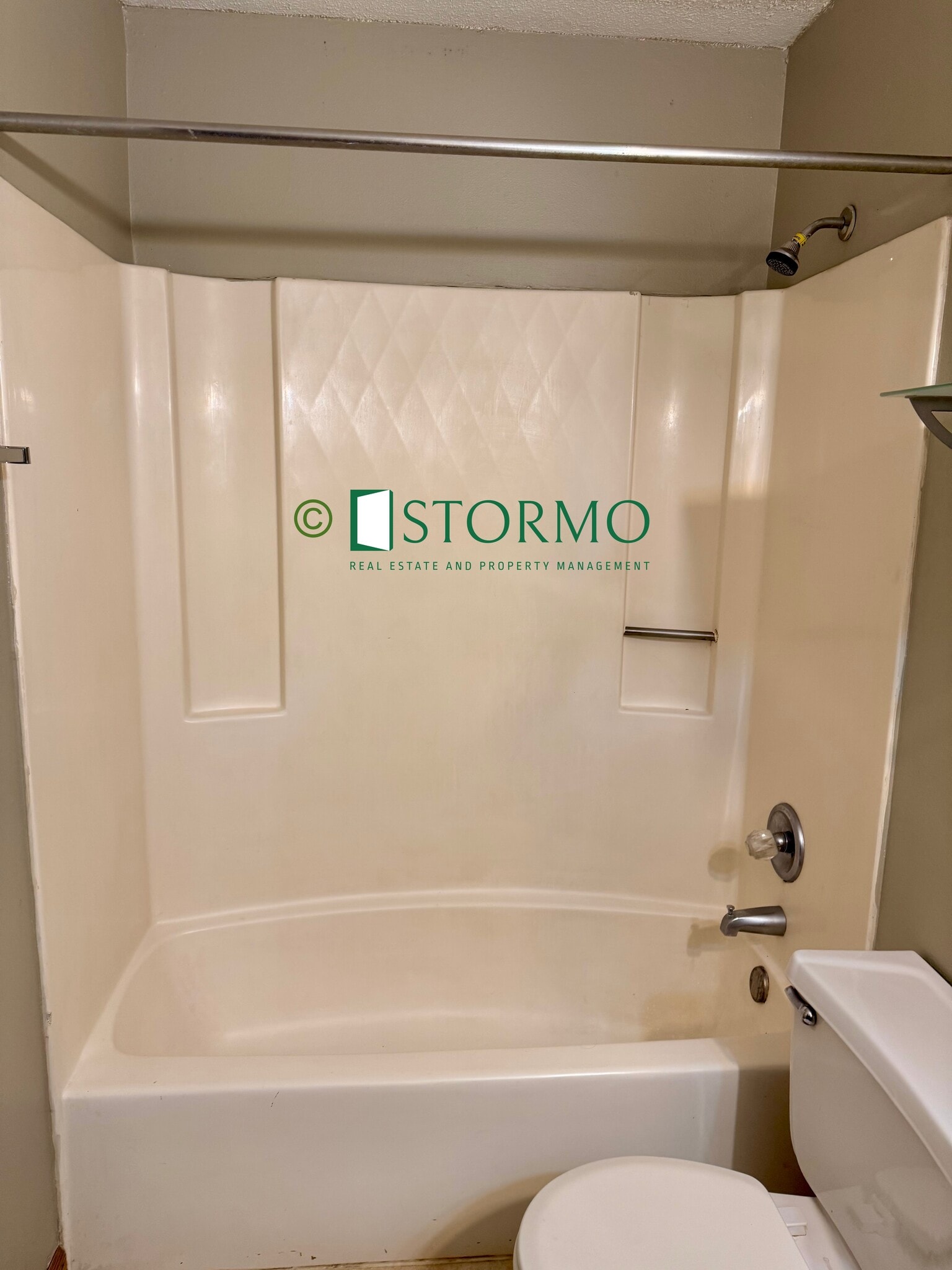 Building Photo - 519 14th St S