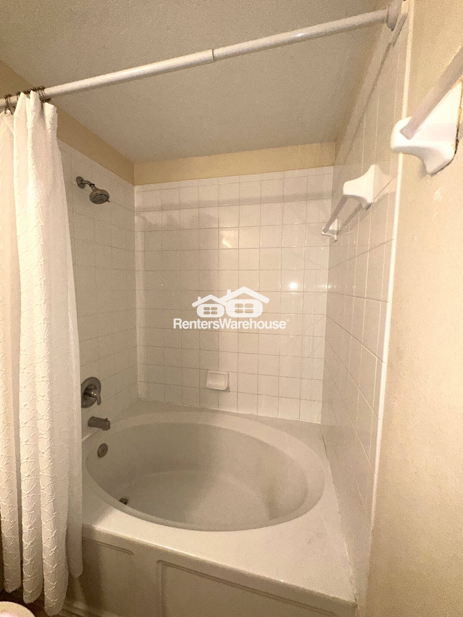 Building Photo - 10943 Keys Gate Dr