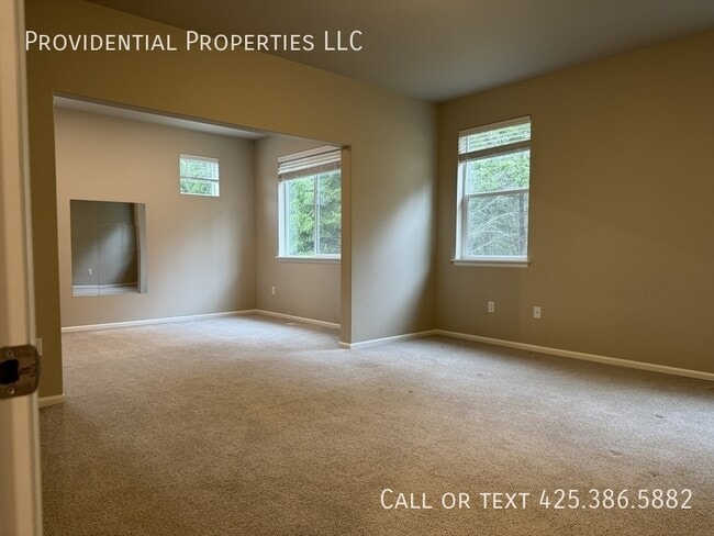 Building Photo - 12819 192nd Pl E