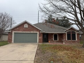 Building Photo - Beautiful Home in Forrest Hill Subdivision of Belton - GUARANTEED BELTON SCHOOLS