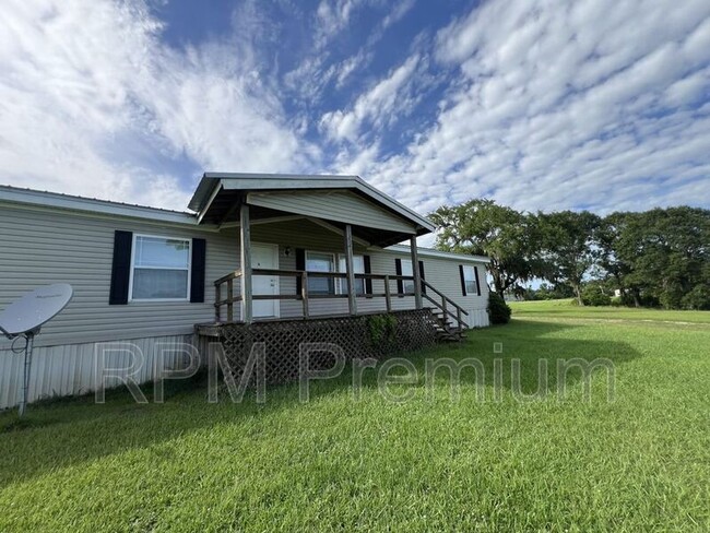 Building Photo - 6796 Bryant Rd