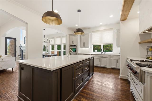 Building Photo - 4101 Chimney Rock Dr