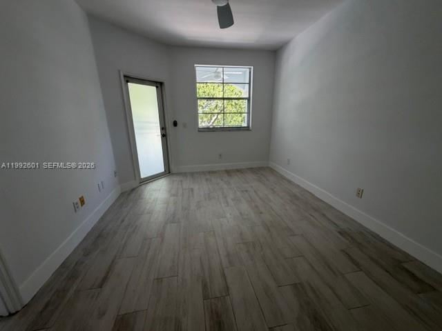 Building Photo - 3245 NE 184th St