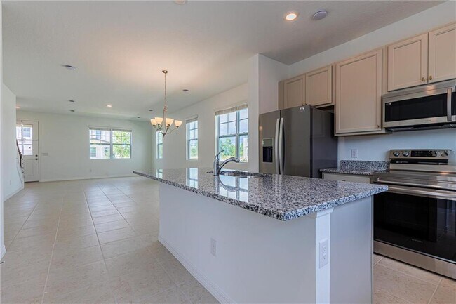 Building Photo - 17230 Melogold Way