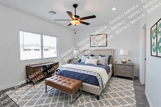 Building Photo - 35024 N Palm Dr