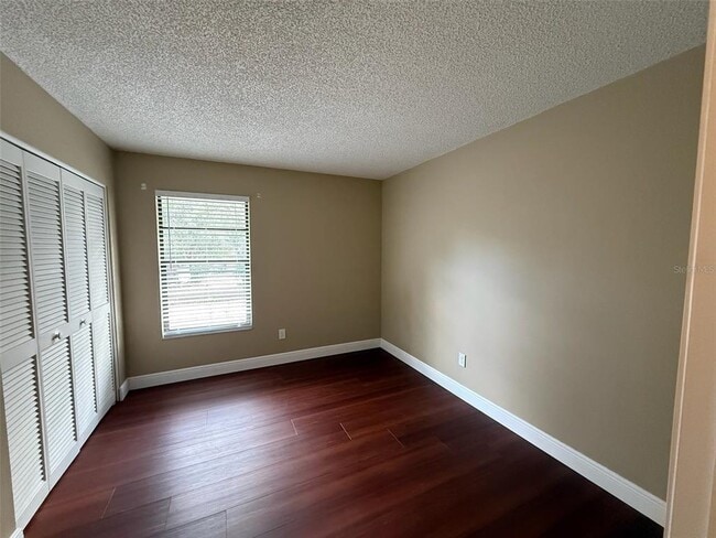 Building Photo - 4416 Summer Oak Dr