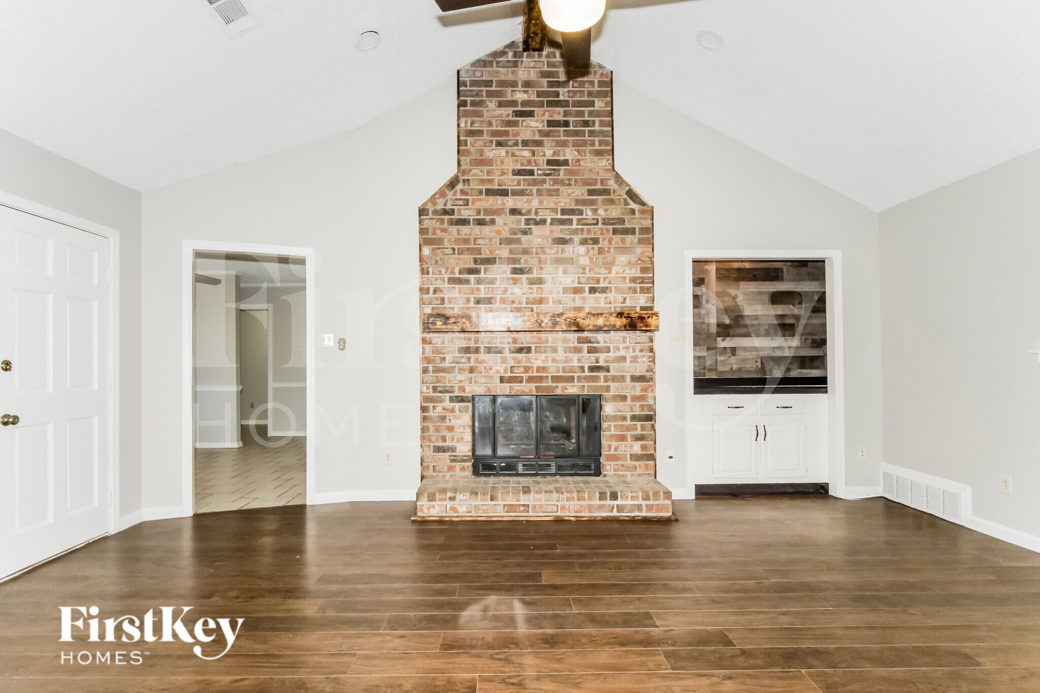 Building Photo - 9460 Woodcutter Ln