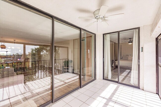 Building Photo - Enjoy great amenities with your annual rental