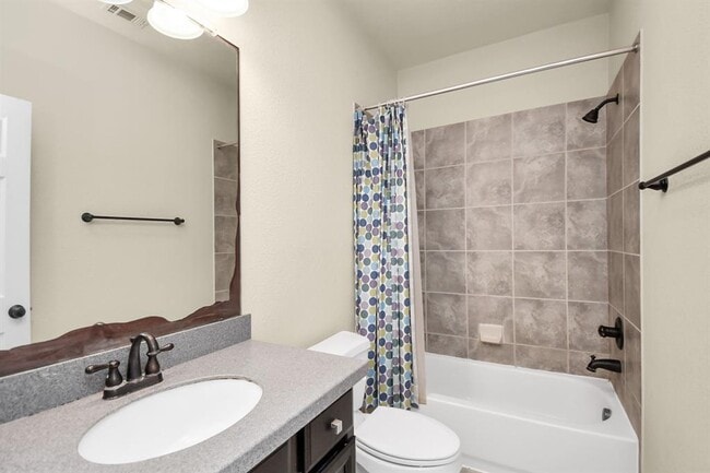 Building Photo - 26535 Ashwood Creek Ln