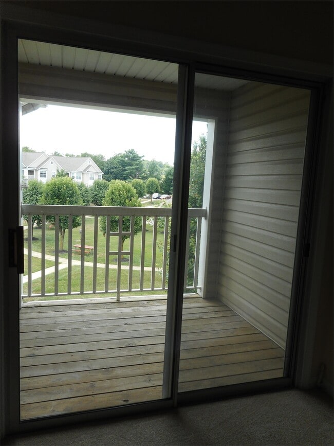 Building Photo - 104 Bayland Dr
