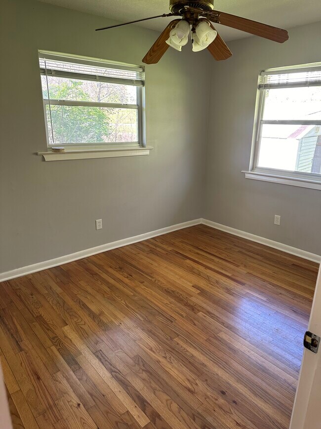 Building Photo - 5730 Old Dayton Pike