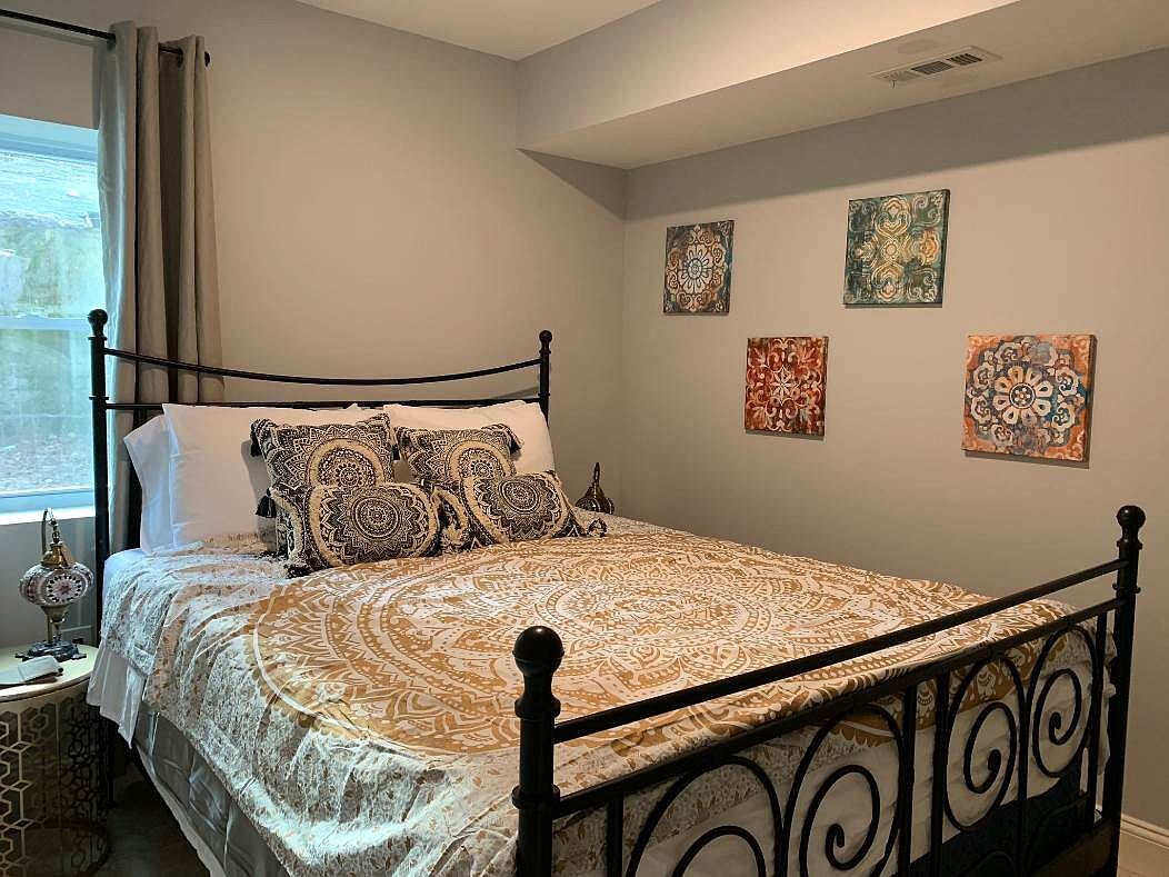 5th bedroom - 195 Grant Ave