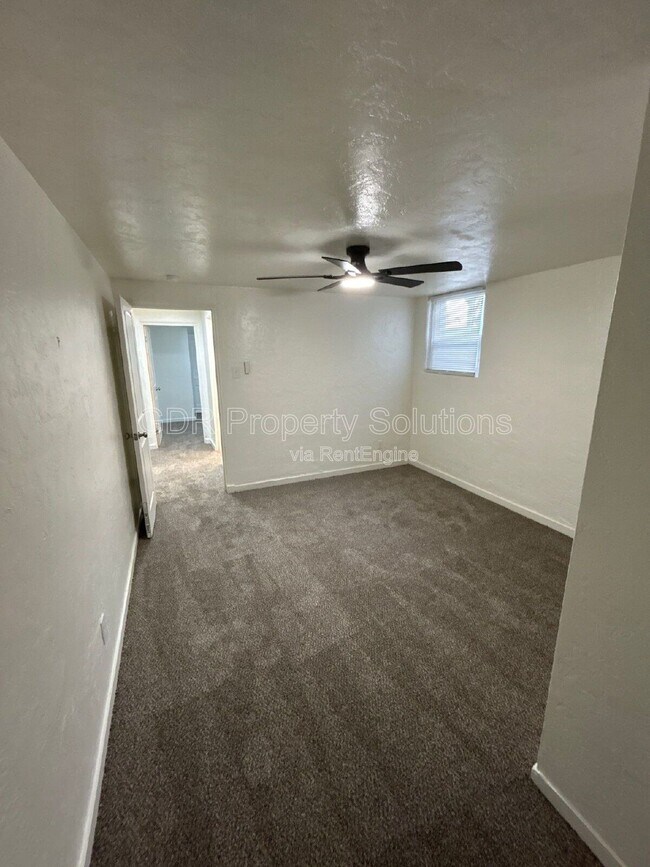 Building Photo - 3209 Burton Ave SE