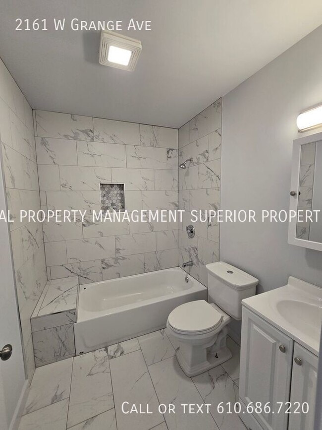 Primary Photo - 2161 W Grange Ave