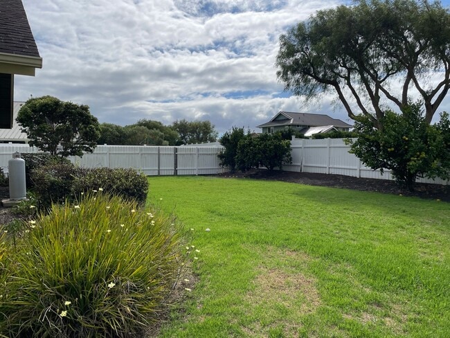 Building Photo - Beckvold, L.C. (1)