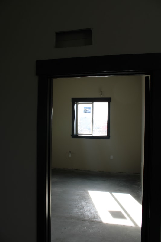 Building Photo - 61A W 465 N