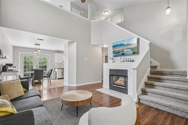 Building Photo - 1110 Brashear Ln