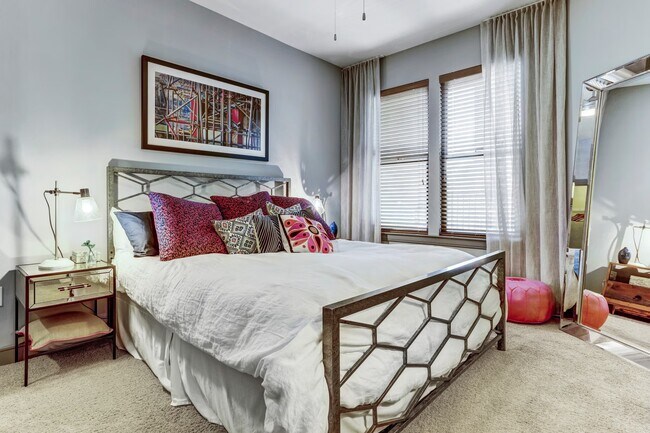 Building Photo - Skyline Views + Exclusive Resident Perks!