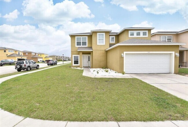 Building Photo - 1451 Salisbury Dr