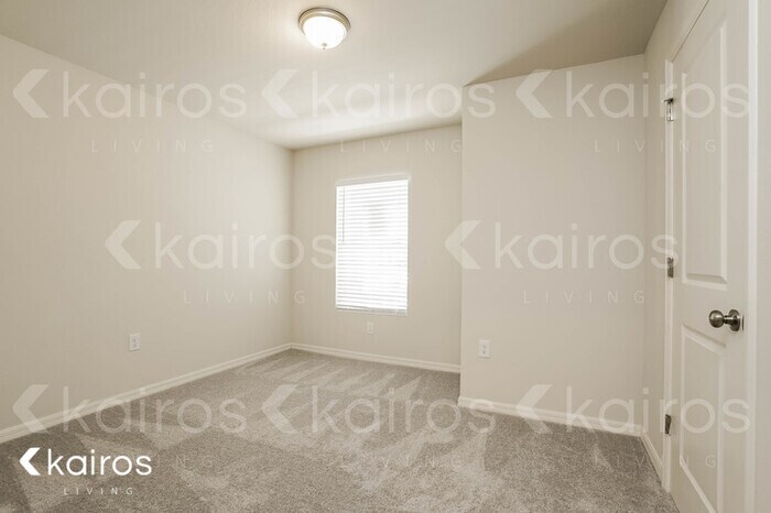 Building Photo - 9119 Aegean Cir