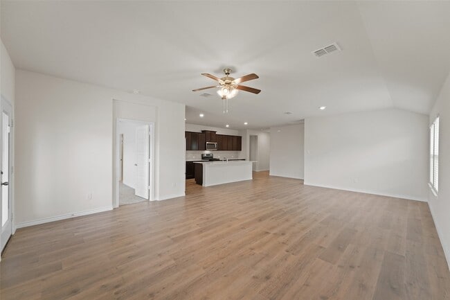 Building Photo - 1332 Pierce Ln